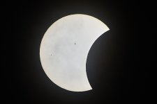 Solar_Eclipse_2024-04-08_DBS3514_crop_1500x1000.jpg