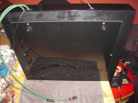 THORENS_case_bottomplate with spikes.jpg