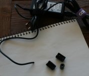 ac adaptor 02 - skin off the ferrite core.jpg