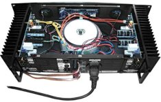 Behringer a-500.jpg