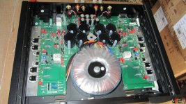 1971019-d405b228-simaudio-moon-neo-series-330a-amplifier.jpg