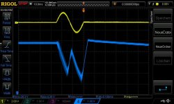 LRS150-24_40hz_4Routput_1Cycle_200msperiode_1300mVrms input burst_originamp_2x1000uF_scope on ...jpg