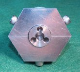 pulley_and_stretching_tool_assy.jpg pulley_and_stretching_tool_assy.jpg
