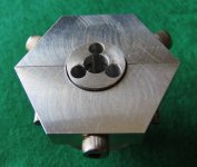 pulley_and_stretching_tool_2_assy.jpg pulley_and_stretching_tool_2_assy.jpg