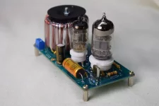tube clock.webp