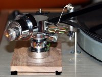 Thorens160-3.jpg