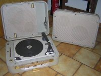 Dual Party 1007 TV 23 TF78-30 open.jpg