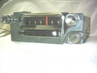 Bendix car radio 1x GermTO-3 on front.jpg