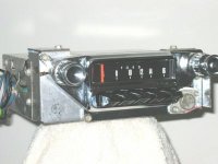 Bendix car radio 1x GermTO-3 on front-III.jpg