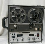 Sony Tapecorder 777 front.jpg