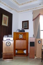 P1050249-2.jpg
