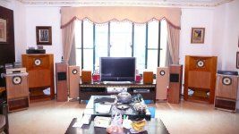 P1050255-2.jpg