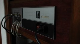 JBL SE401 Front connectings.jpg