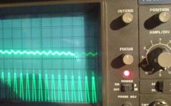 Scope 250Hz 1545 Vcc.jpg