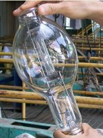 mercury-vapored lamp.JPG