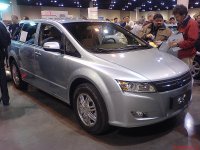 800px-BYD_plug-in_electric_car.jpg