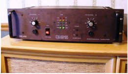 CM915_1.jpg