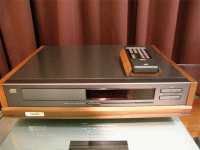MICRO_CD-M2.gif
