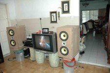 DIY 8'' 2 way speakers.jpg