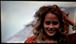 dvdgirl.jpg