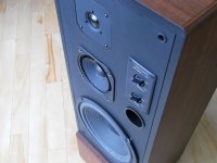 speaker_01.jpg