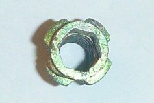 Threaded_insert_closeup02.jpg