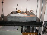 New_broken_plinth4.jpg