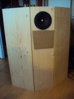 MPL Wizzer on folding baffle.jpg