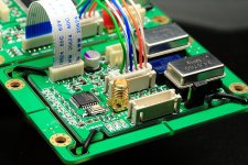 FrequencyIndicatorLEDs.JPG