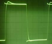 100kHz Square Wave near clipping 7,2 Ohms load.jpg