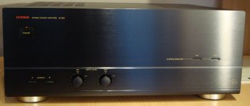 Luxman M383 front.jpg