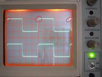 10volts pk-pk at 40 khz showing non linearity of C compensation.jpg