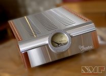 Momentum Amplifier front-I.jpg