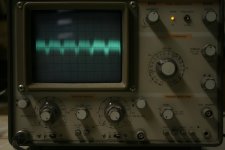 Amp Out of Case - Speaker Connected.jpg