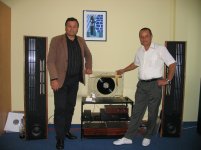 vertikalni gramofon 011.jpg