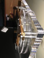 vertikalni gramofon 005.jpg