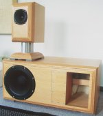 Fostex12W360+Supravox135LB R front.jpg