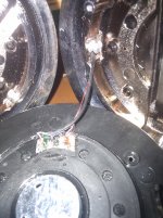 right channel not working supreglued wires.jpg