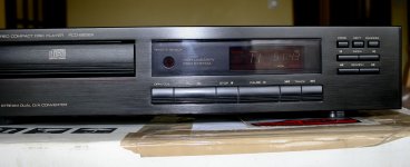 Rotel RCD-965BX front.jpg