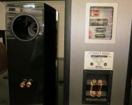 s7 and 806 back.jpg