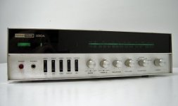 Harman Kardon 330A front.jpg