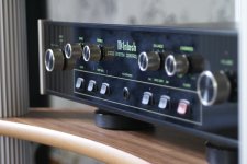 McIntosh C712-III.jpg