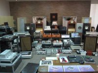 silbalisteningroom.jpg