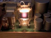 833amp1.jpg