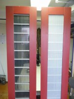 Audiostatic_ES100_met_remraster_achter.jpg