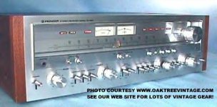 vintage pioneer stereo.jpg