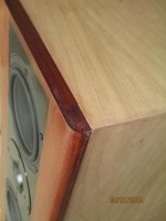 SK_ElsinSpk_cornerdetail.JPG
