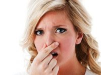 holdingnosethinkstock257_18hr4h5-18hr4h9.jpg