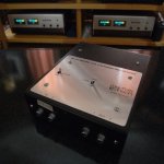 Mark Levinson JC-1-DC top silver-II.jpg