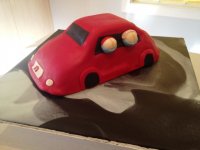 Mooning car cake 001.jpg
